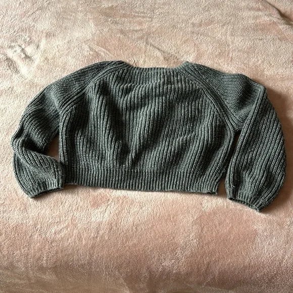 Knit sweater - Picture 2 of 3